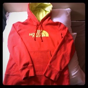 The North Face Women’s Pullover Sweatshirt